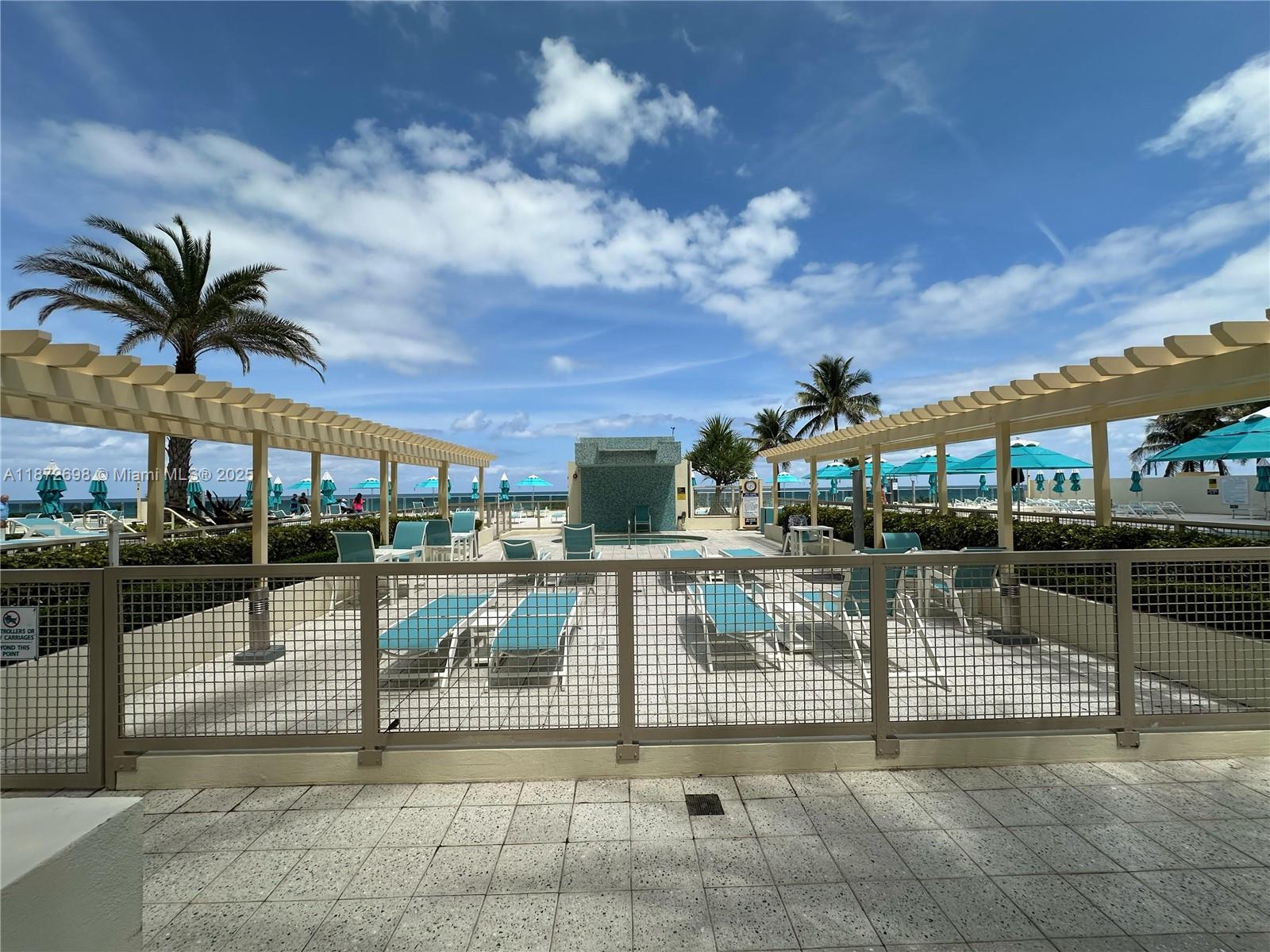 WAVE CONDO - Residential Lease