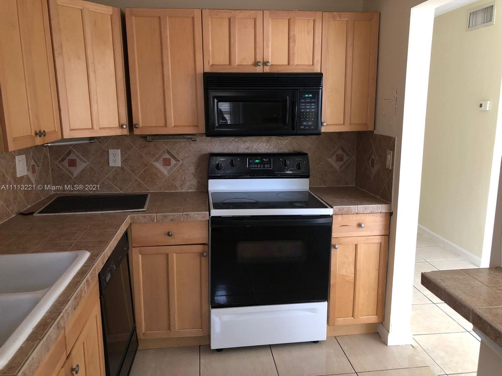 1475 TERRA TOWERS CONDO - Residential Lease