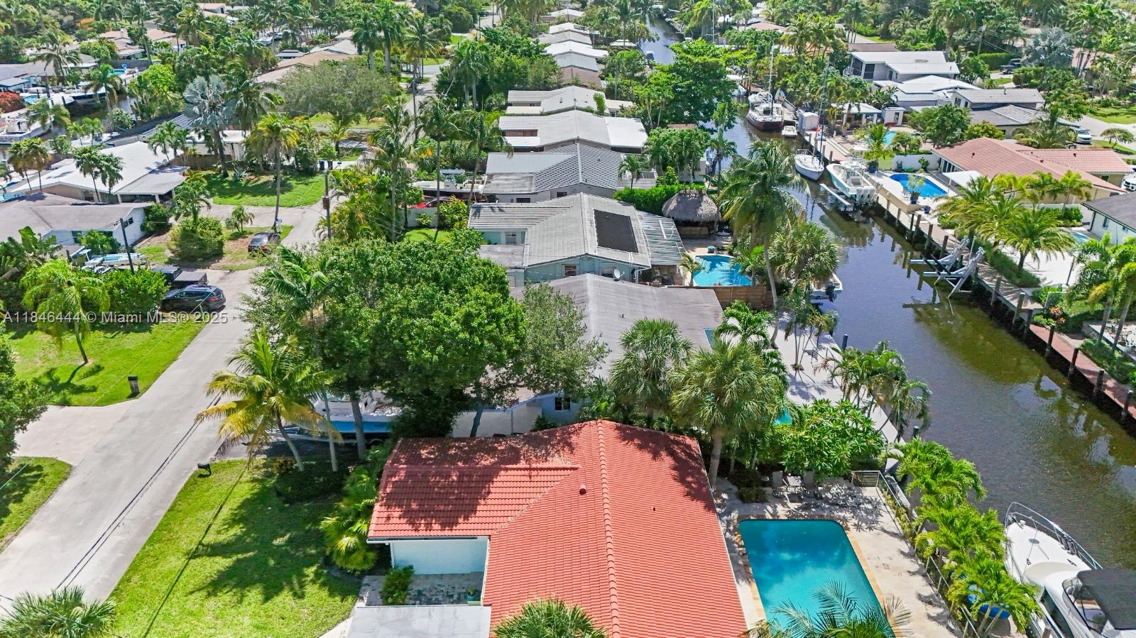 GILL ISLES - Residential