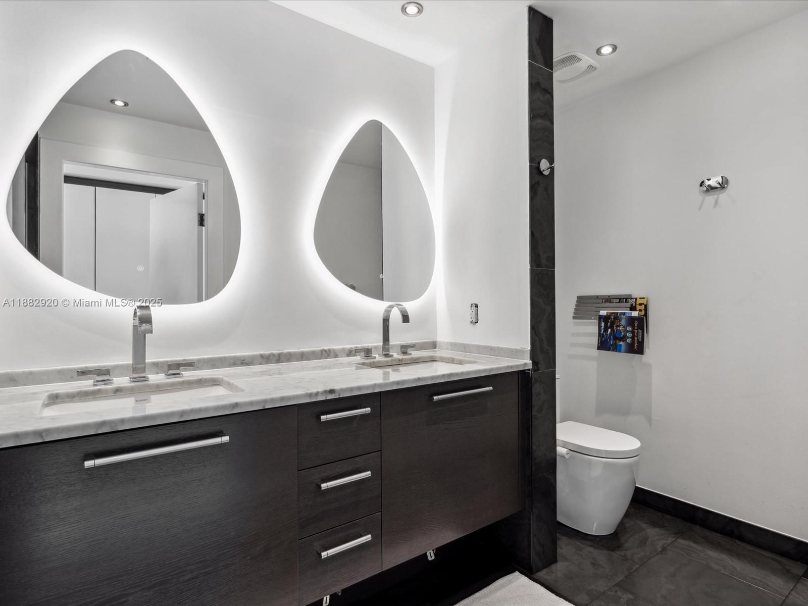 900 BISCAYNE BAY CONDO - Residential Lease