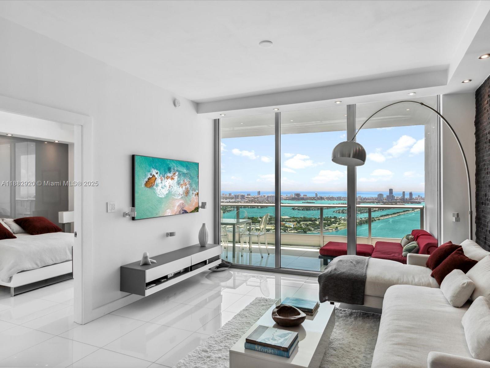 900 BISCAYNE BAY CONDO - Residential Lease