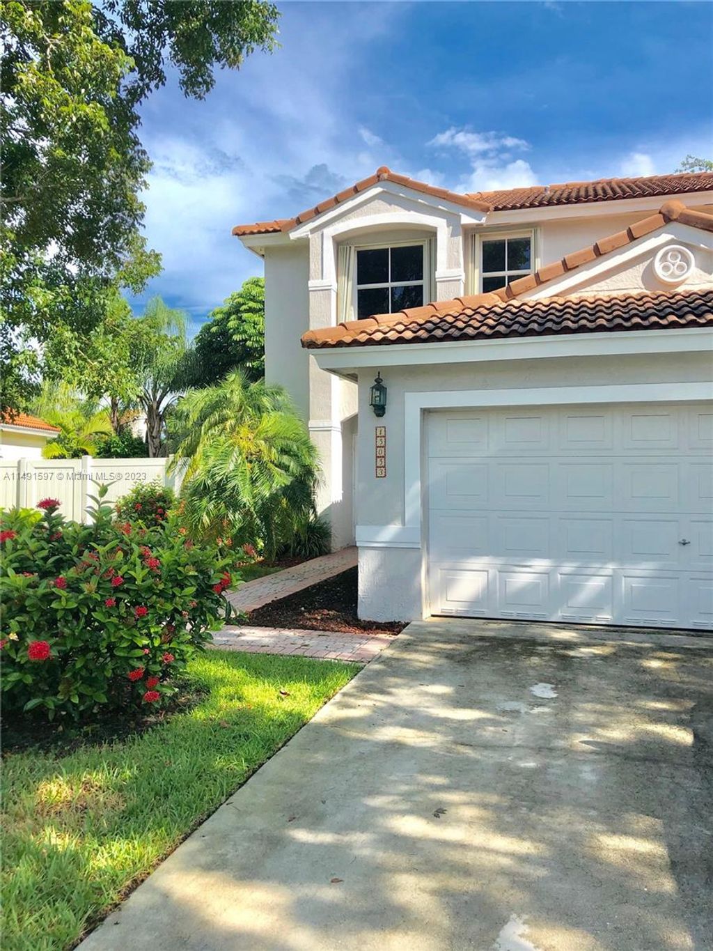 Photo of 15053 SW 50th Ct #-, Davie, FL 33331 (MLS # A11491597)