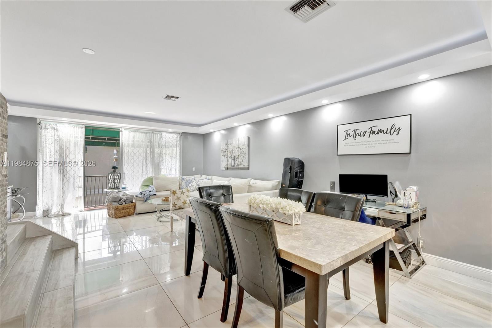 SAVANNAH PLAT 3 - Residential