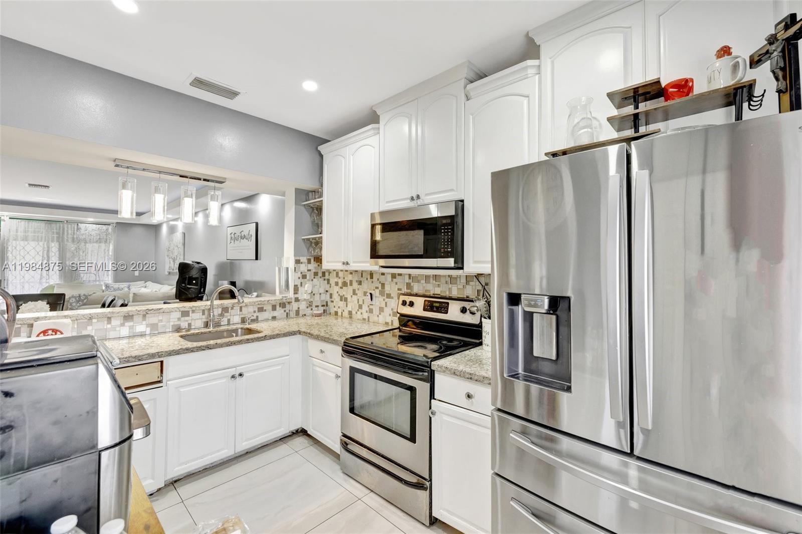 SAVANNAH PLAT 3 - Residential