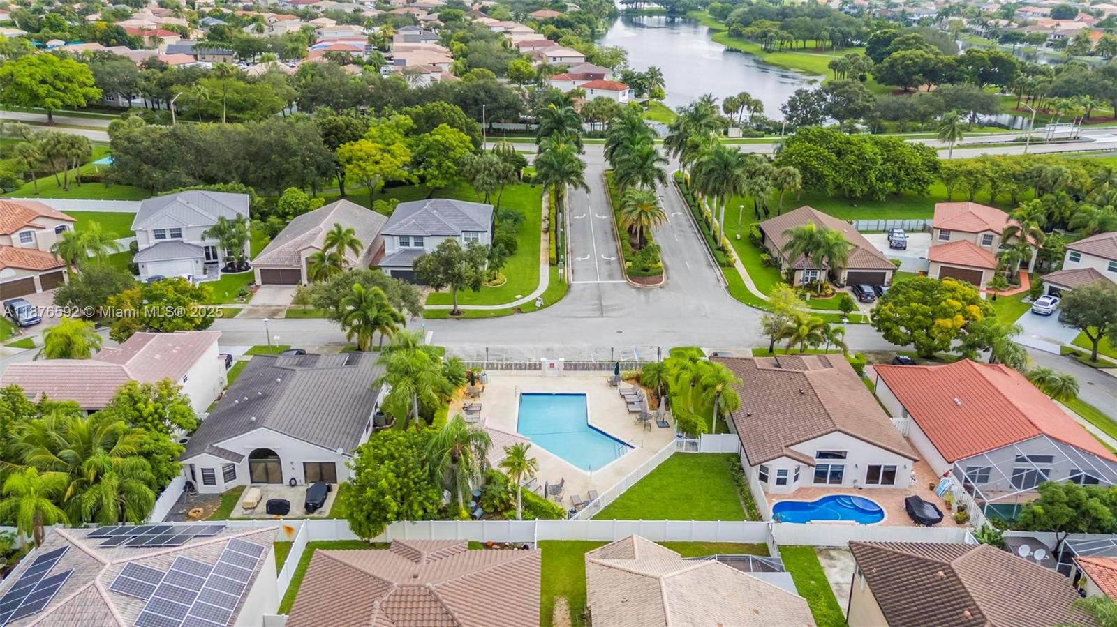 SILVER LAKES PHASE III - Residential Lease