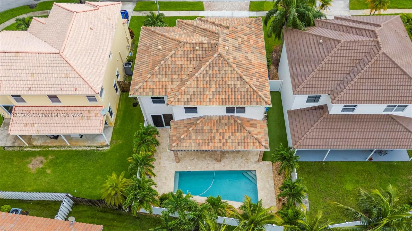 SILVER LAKES PHASE III - Residential Lease