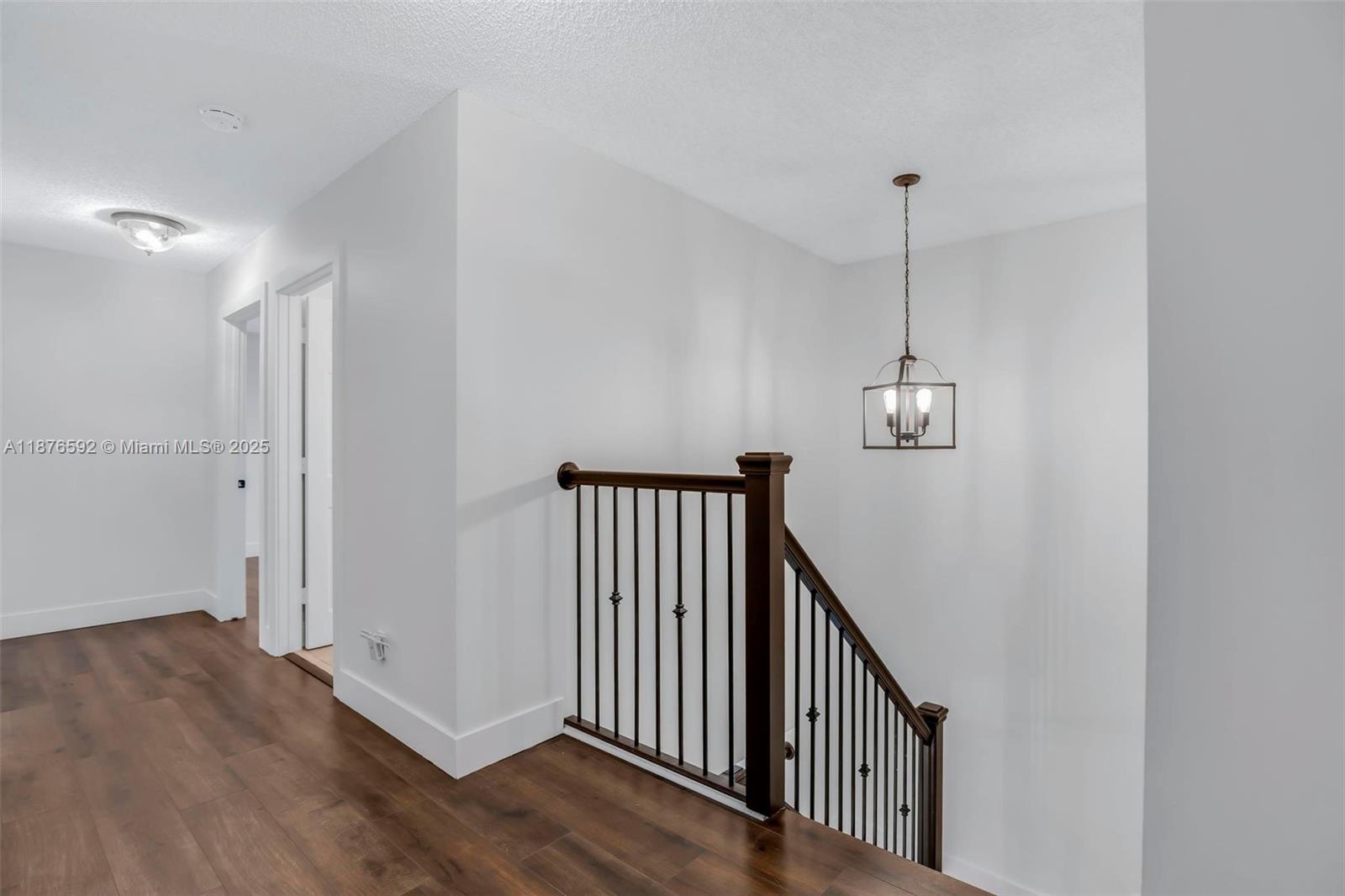 SILVER LAKES PHASE III - Residential Lease