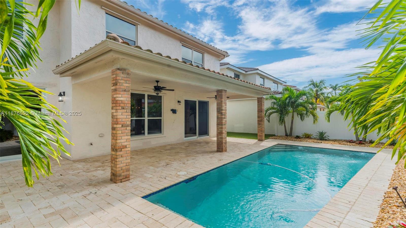 SILVER LAKES PHASE III - Residential Lease