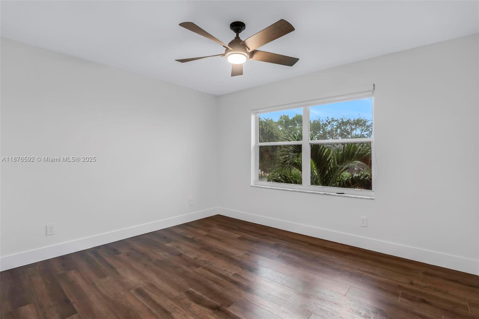 SILVER LAKES PHASE III - Residential Lease