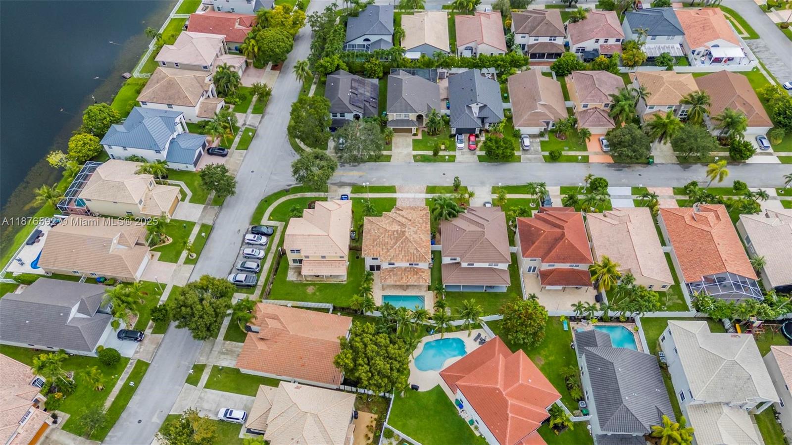 SILVER LAKES PHASE III - Residential Lease