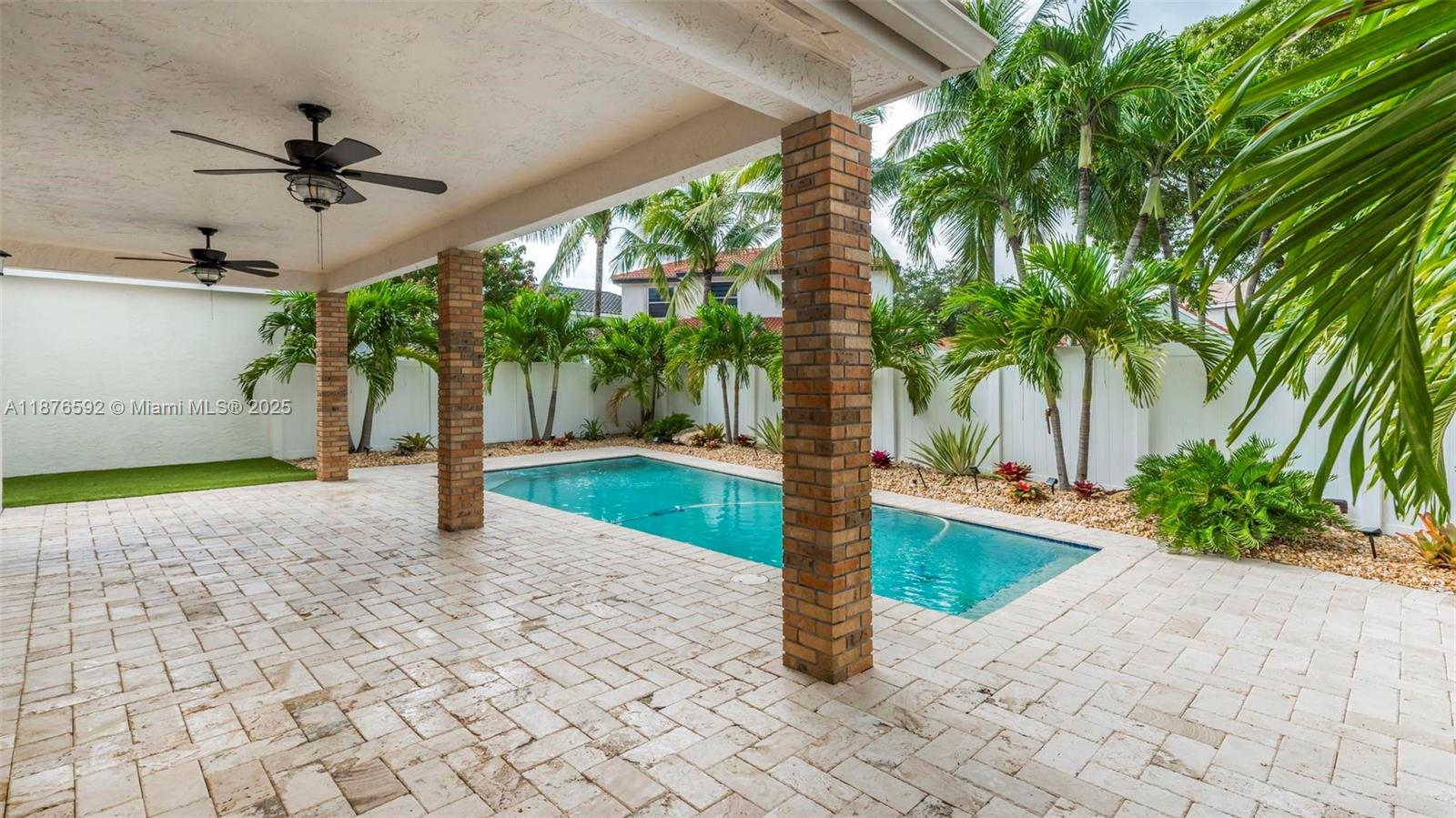SILVER LAKES PHASE III - Residential Lease