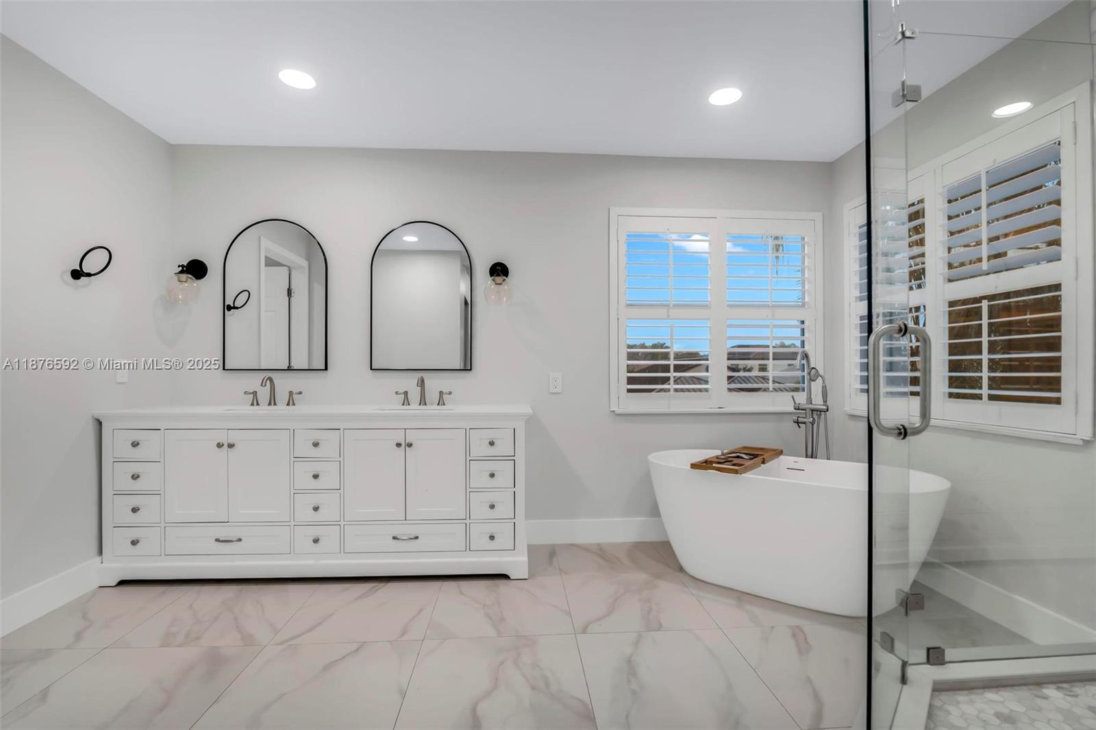 SILVER LAKES PHASE III - Residential Lease