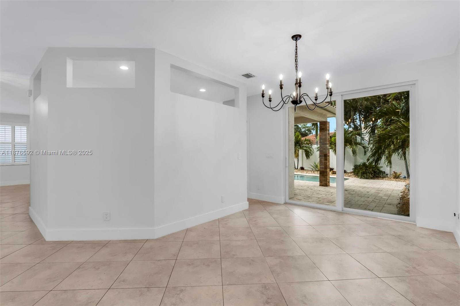 SILVER LAKES PHASE III - Residential Lease