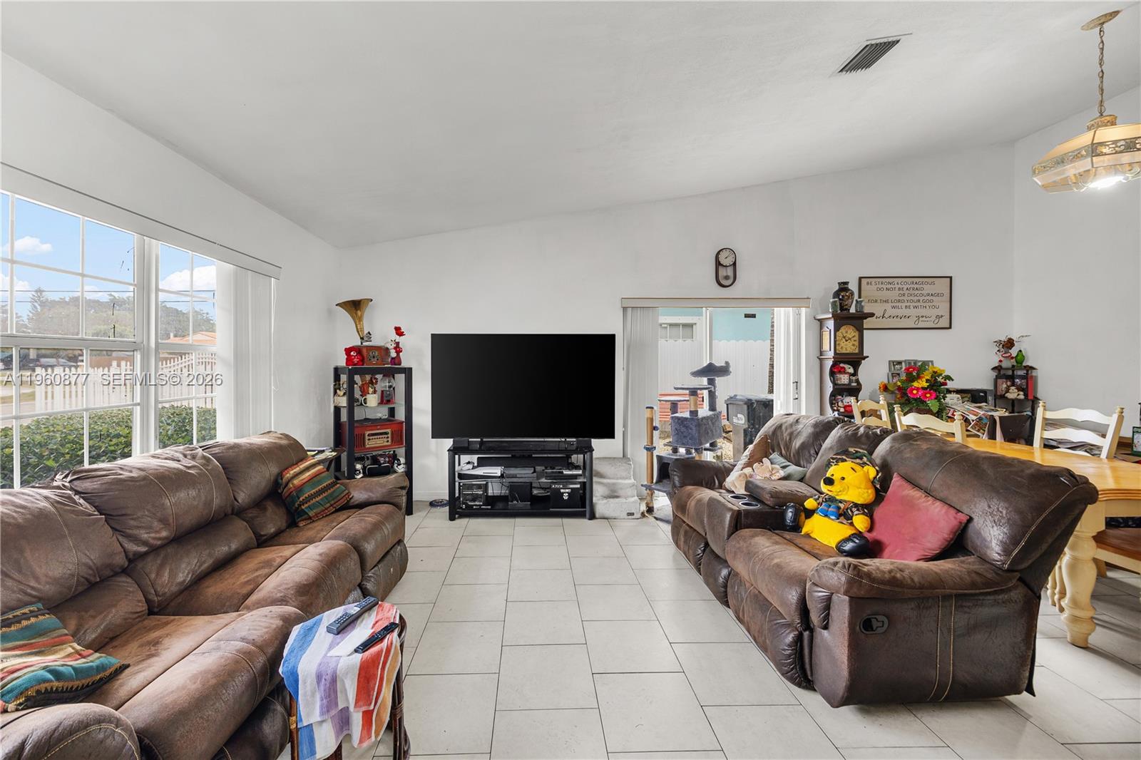 COMFORT VILLAS 1ST ADDN - Residential