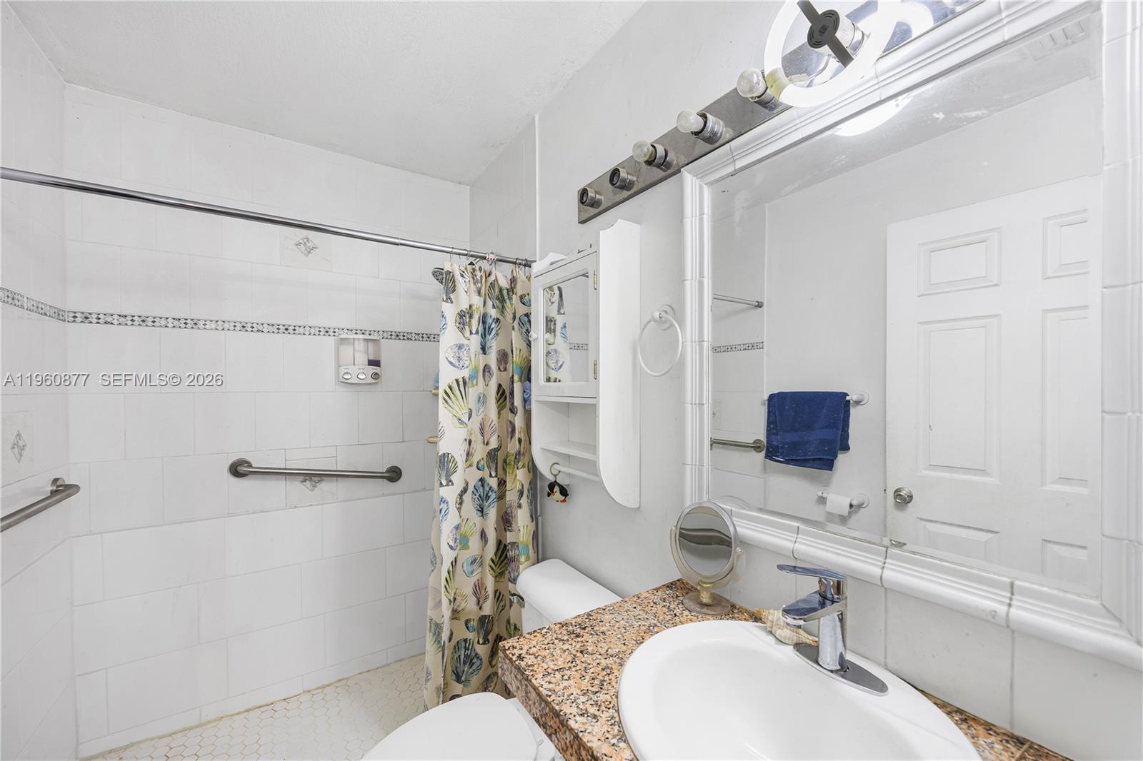 COMFORT VILLAS 1ST ADDN - Residential