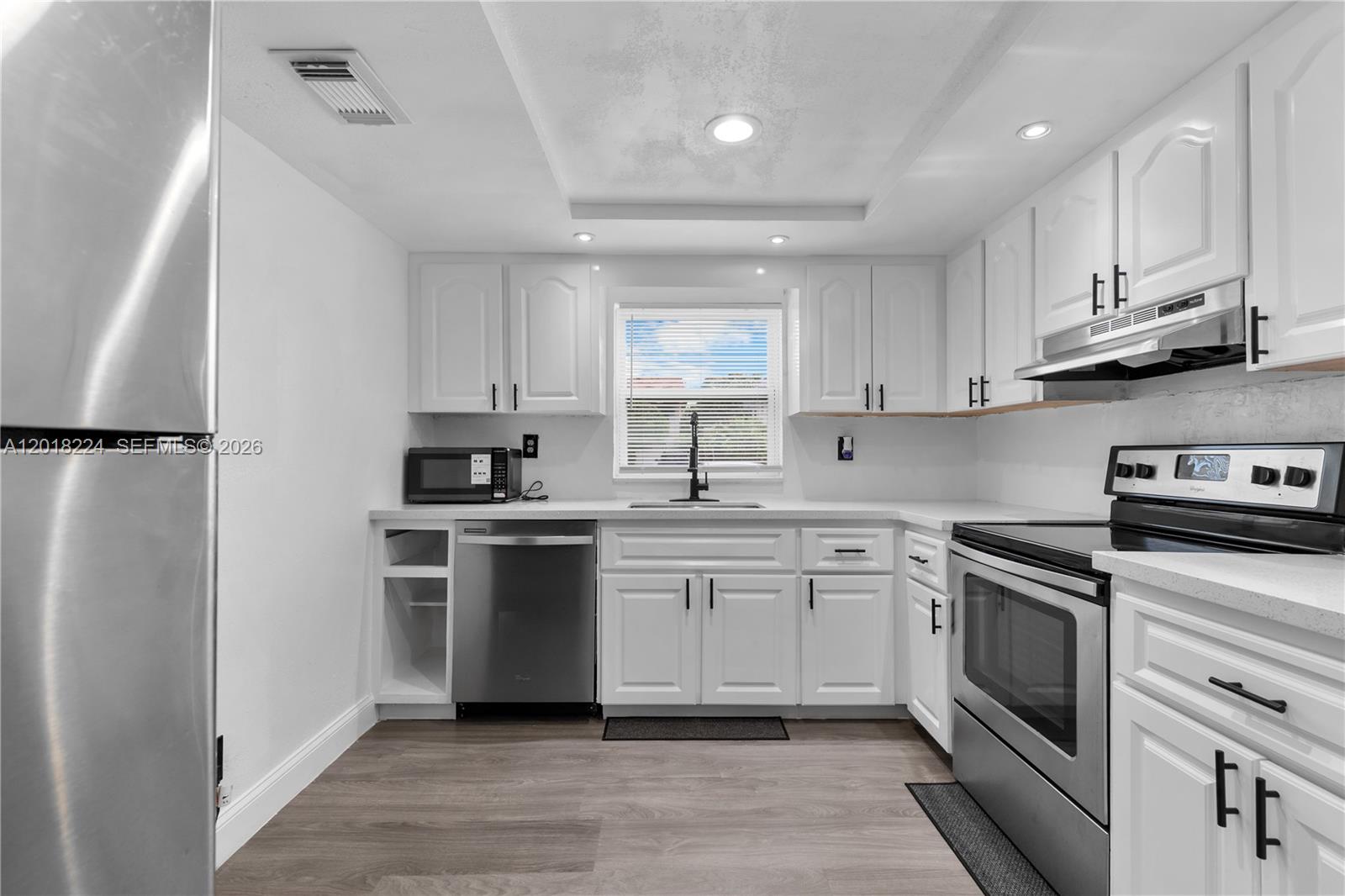 NORTH LAUDERDALE VILLAGE - Residential