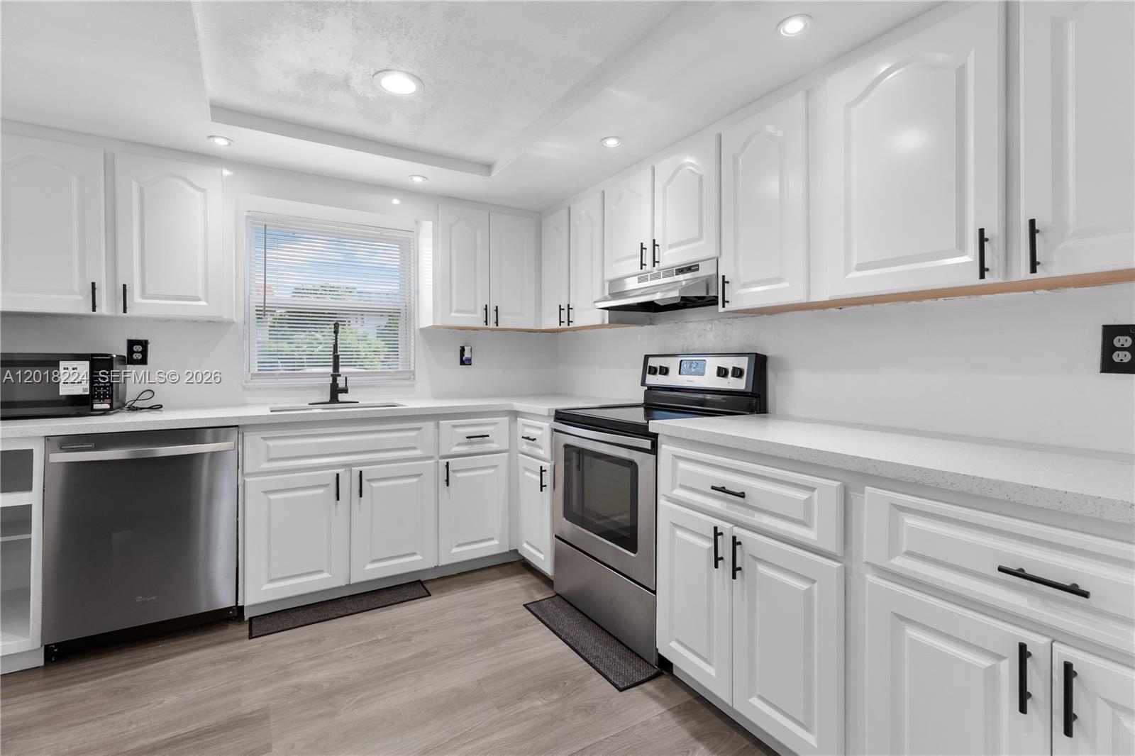 NORTH LAUDERDALE VILLAGE - Residential