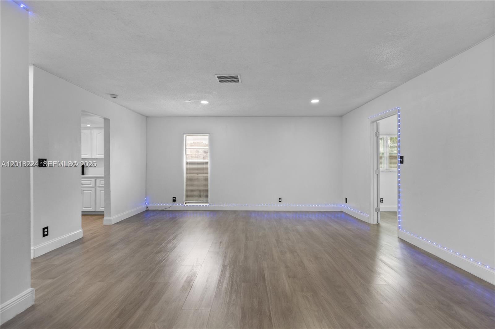 NORTH LAUDERDALE VILLAGE - Residential