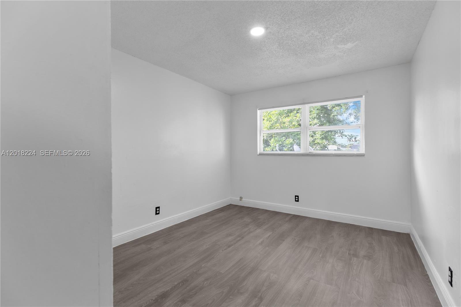 NORTH LAUDERDALE VILLAGE - Residential