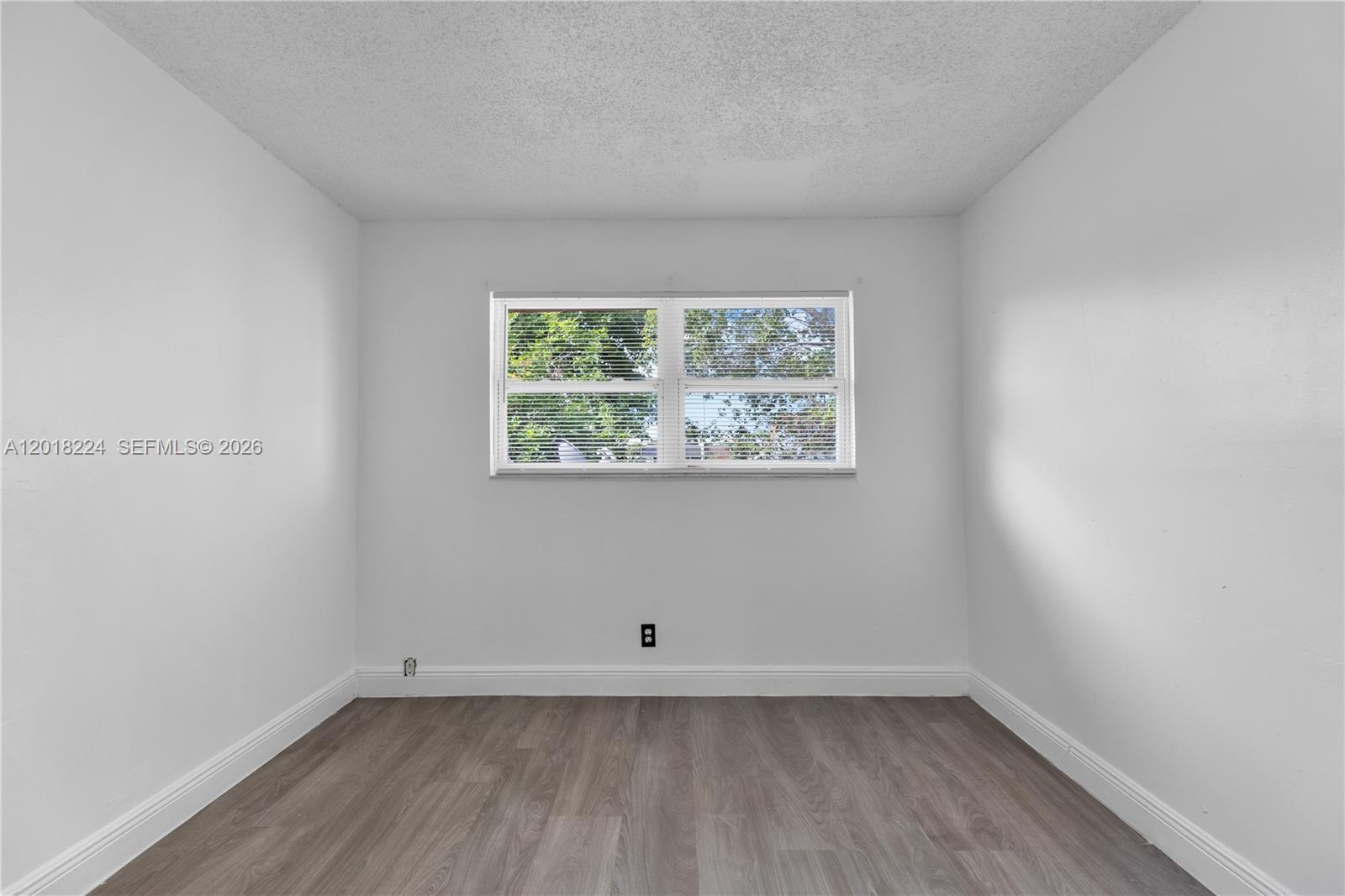 NORTH LAUDERDALE VILLAGE - Residential