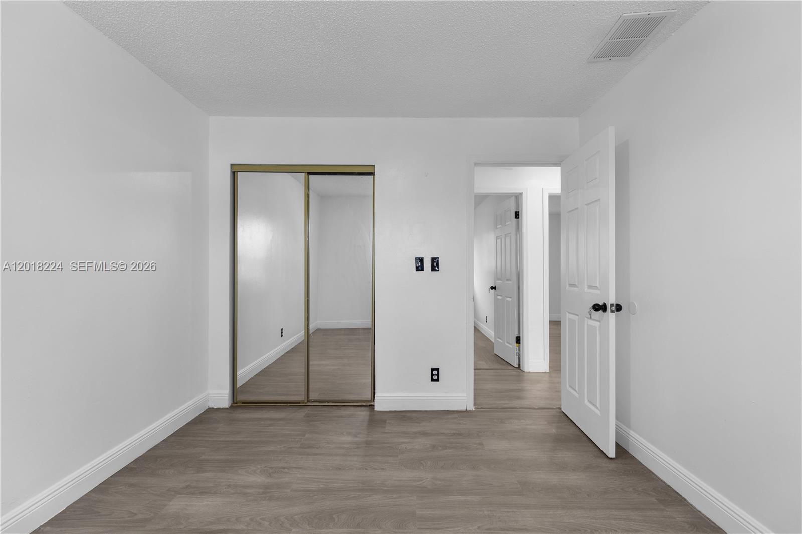 NORTH LAUDERDALE VILLAGE - Residential