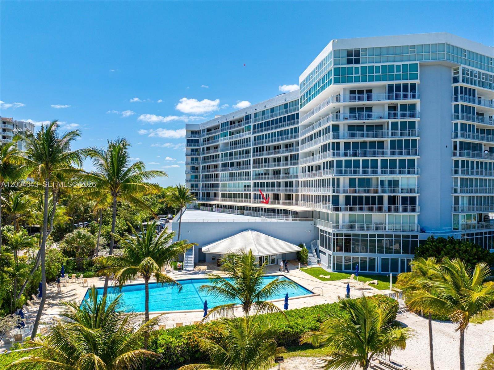 600 Grapetree Dr 3BS