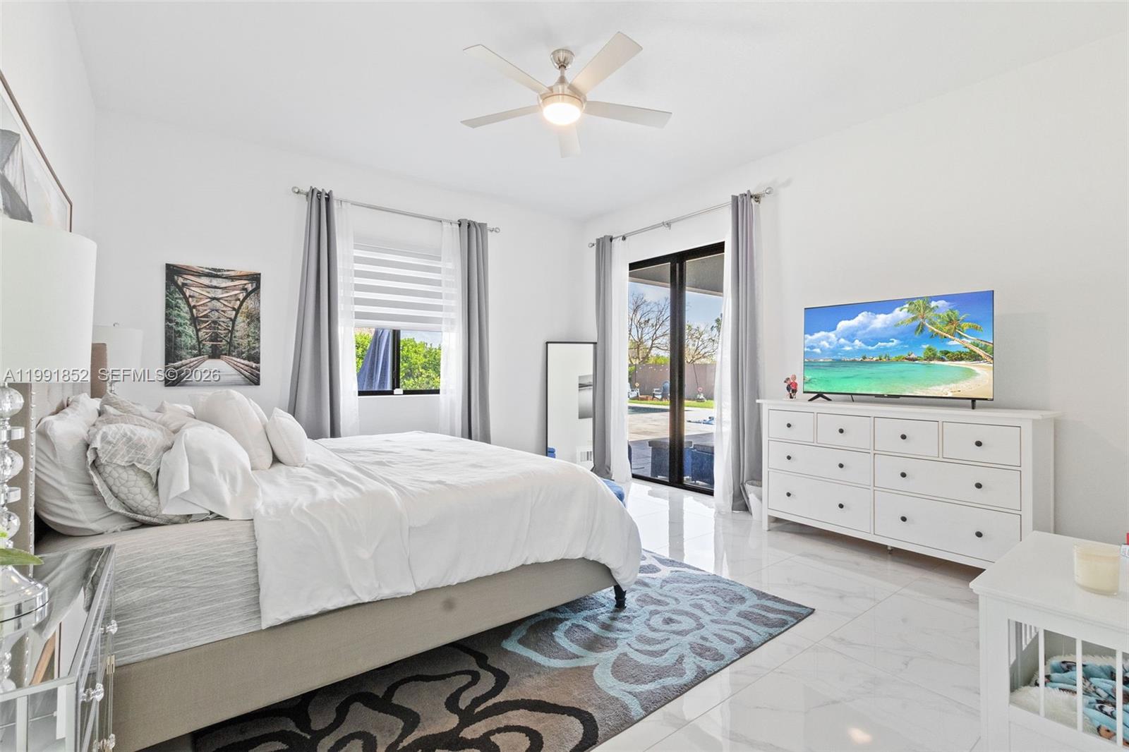 SOUTHERN COVE - Residential