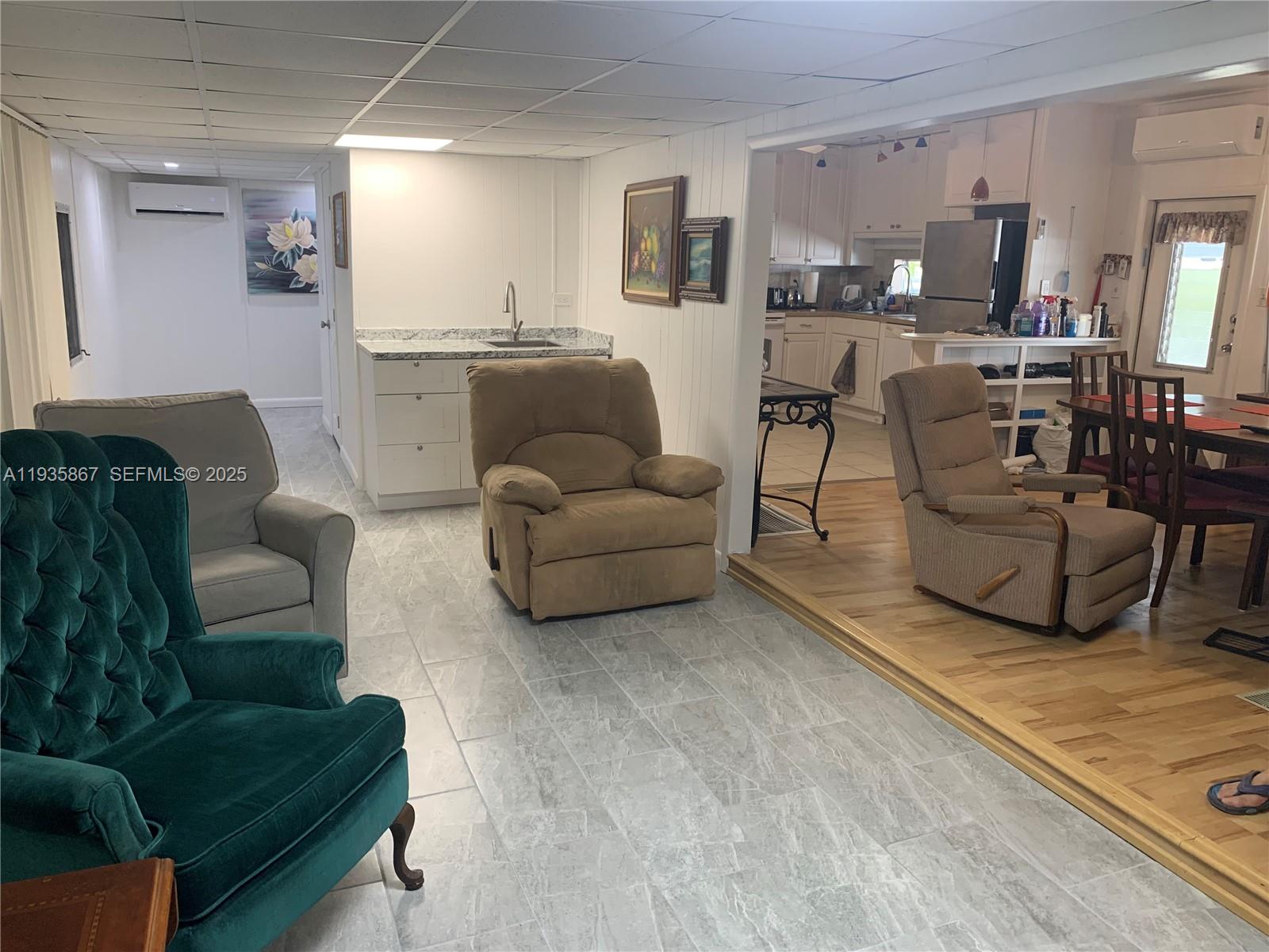 PARK CITY SEC TWO - Residential