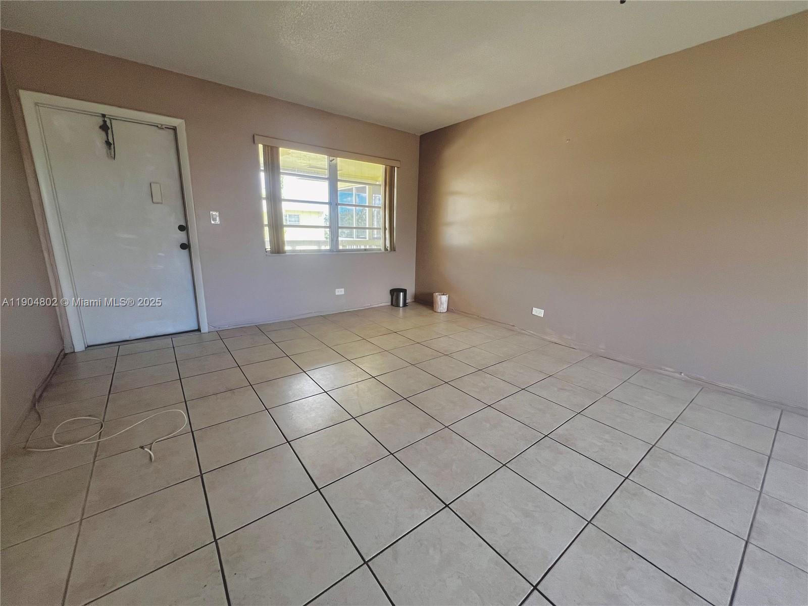 WESTCHESTER ARMS CO-OP - Residential