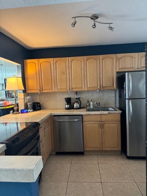 OCEANVIEW PARK CONDO - Residential