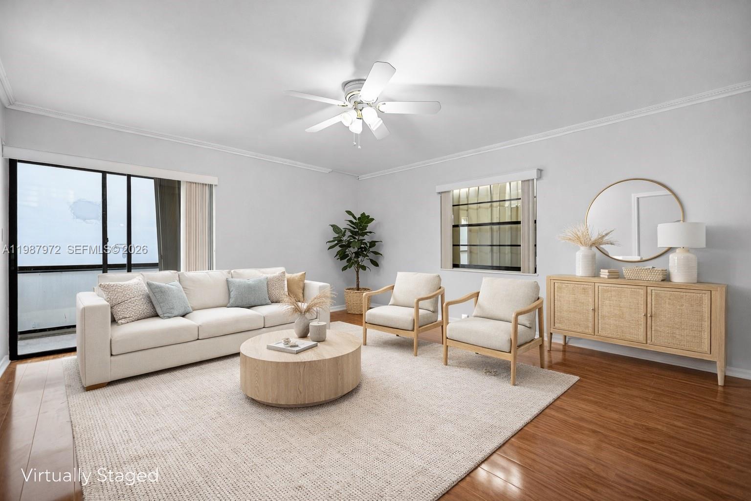 EMERALD HILLS C C APTS CO - Residential Lease