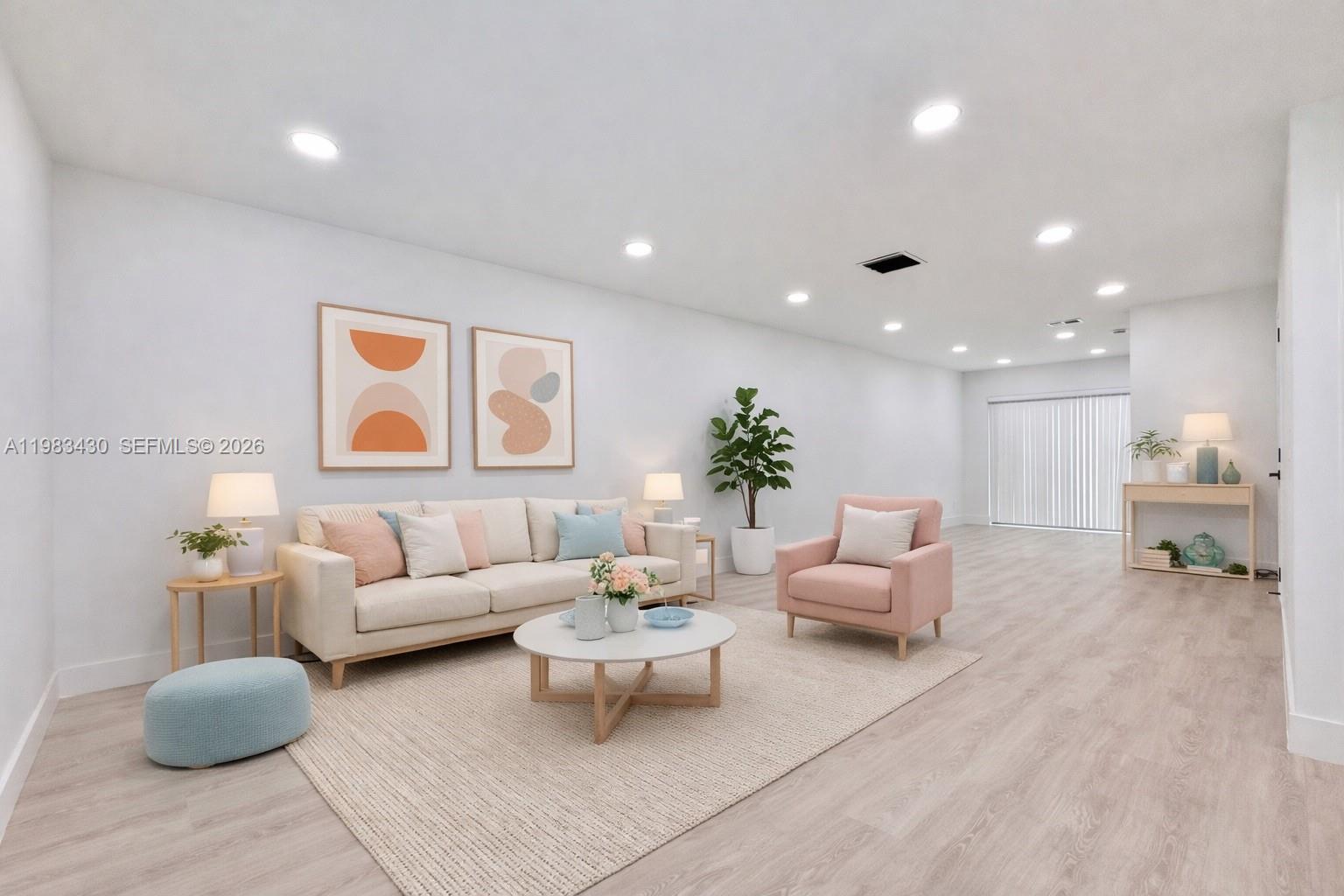 SANDTREE - Residential