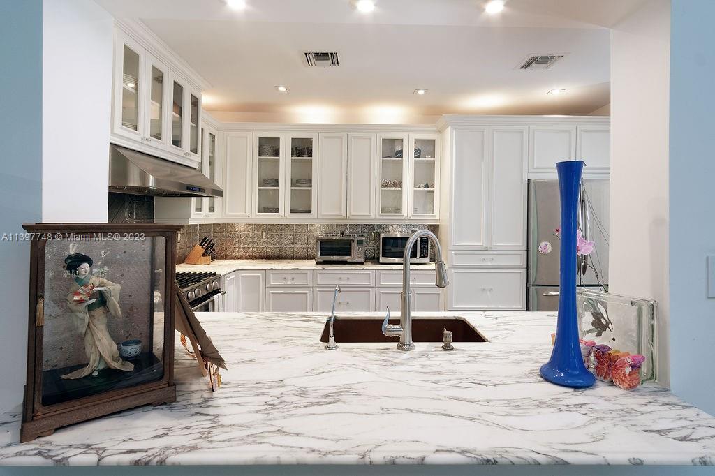 MIAMI SHORES SEC 1 AMD - Residential