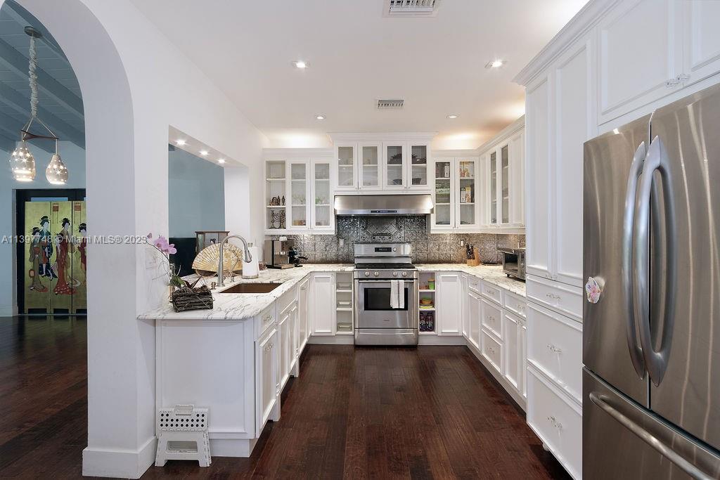 MIAMI SHORES SEC 1 AMD - Residential
