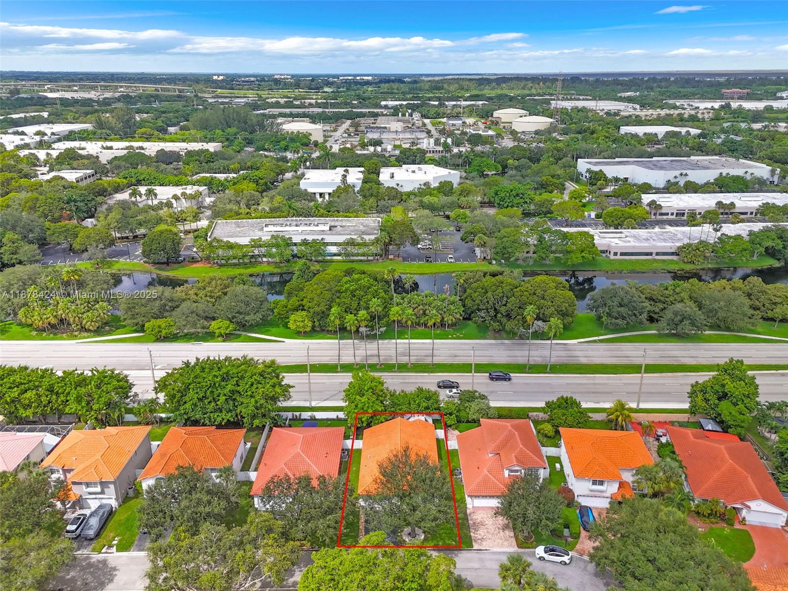 SAWGRASS PLANTATION - Residential Lease