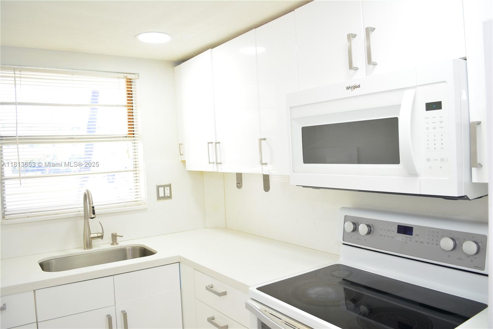 PLAZA APTS CONDO - Residential