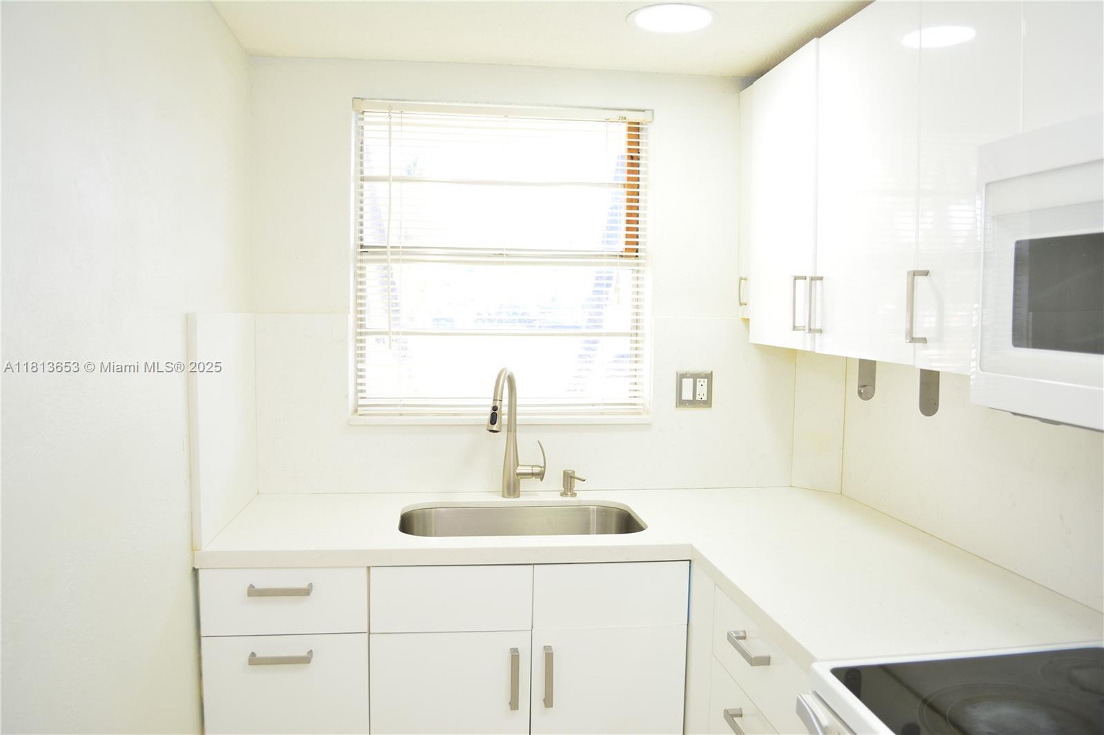 PLAZA APTS CONDO - Residential