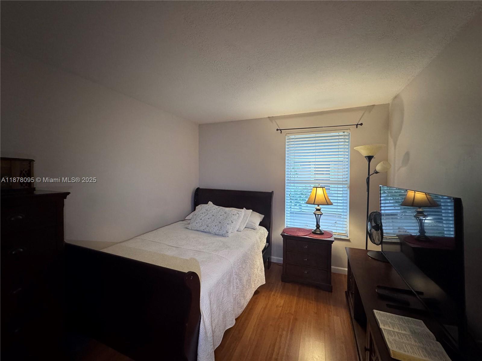 TWIN FOUNTAINS REPLAT - Residential