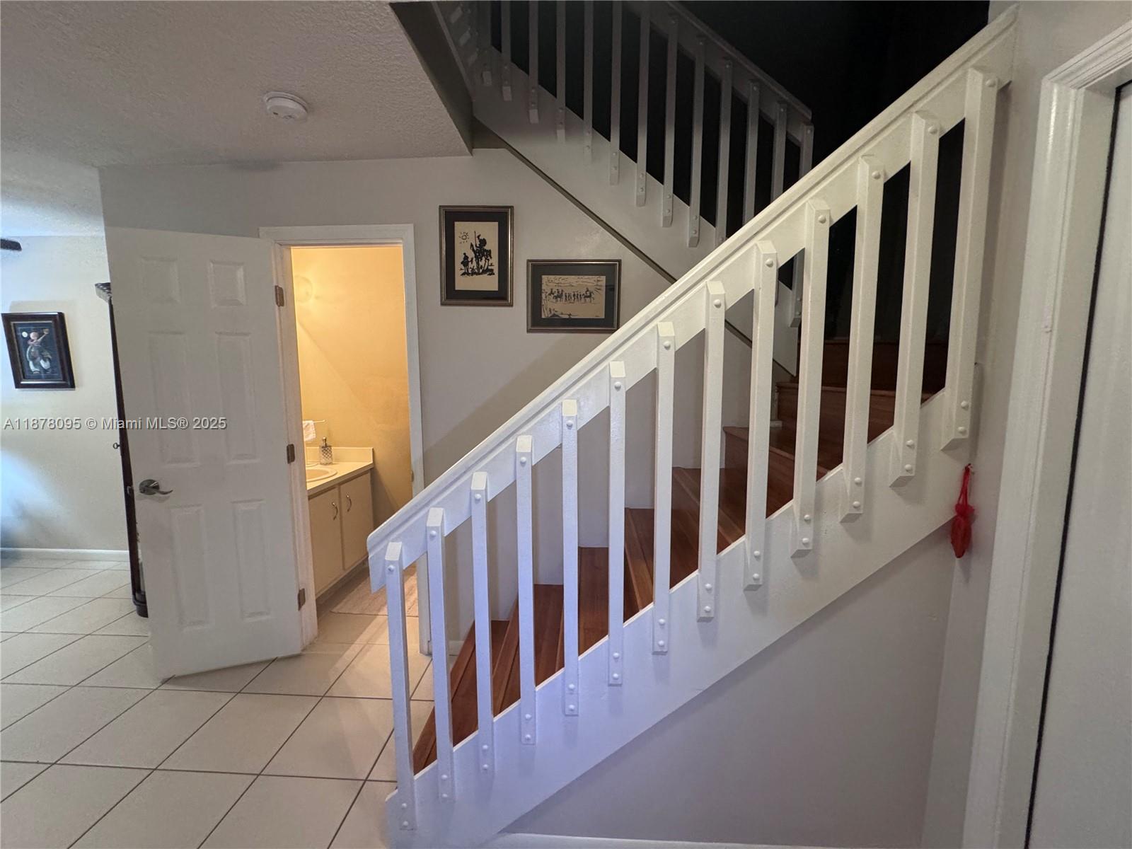 TWIN FOUNTAINS REPLAT - Residential