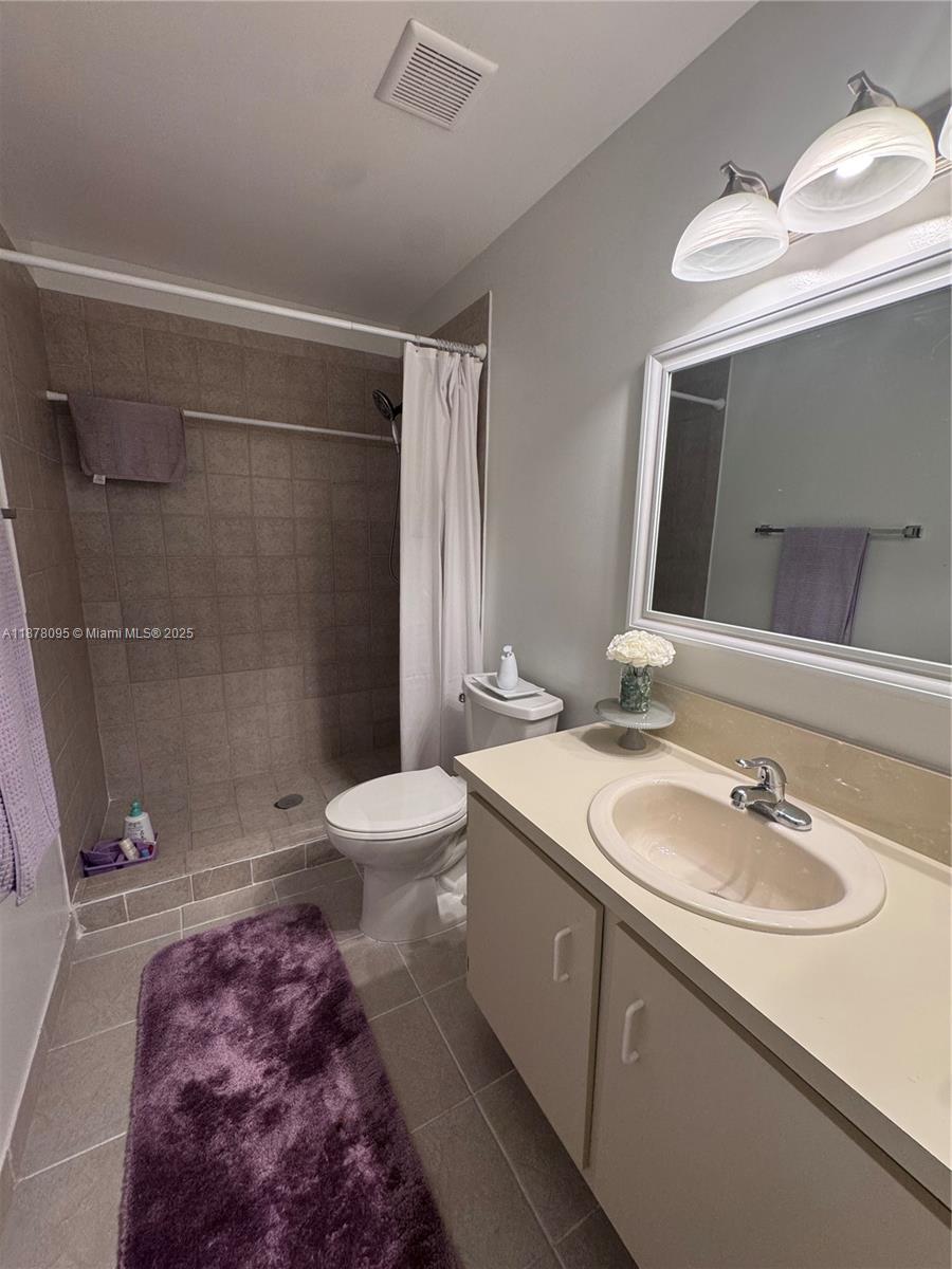 TWIN FOUNTAINS REPLAT - Residential