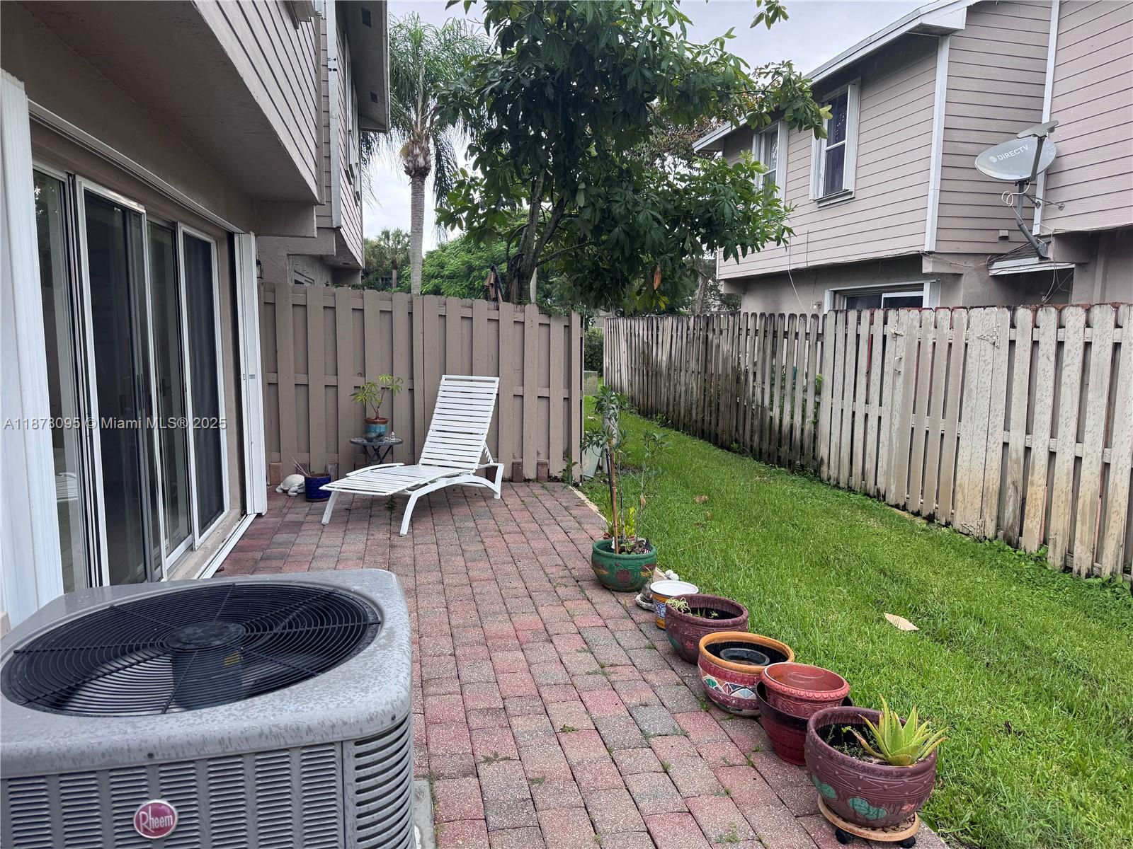 TWIN FOUNTAINS REPLAT - Residential