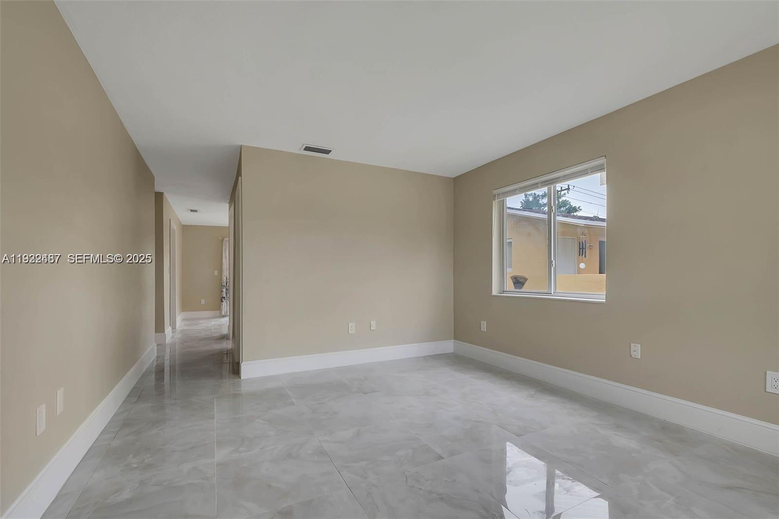 SAGA VIEW - Residential Lease