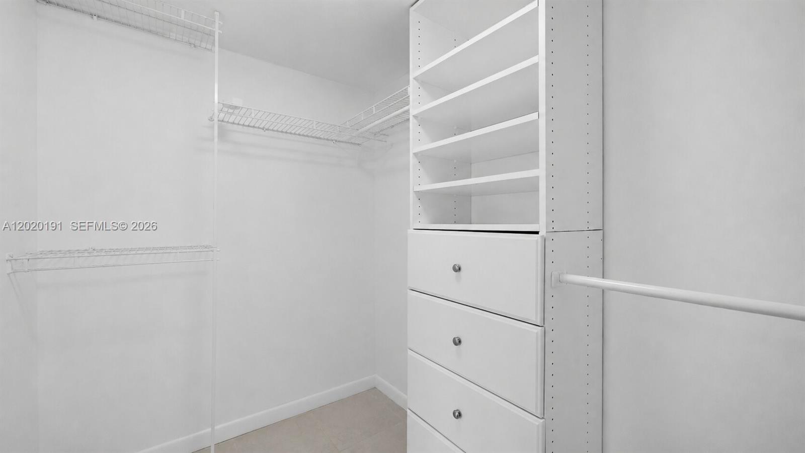 CORONADO CONDO- TOWER II - Residential