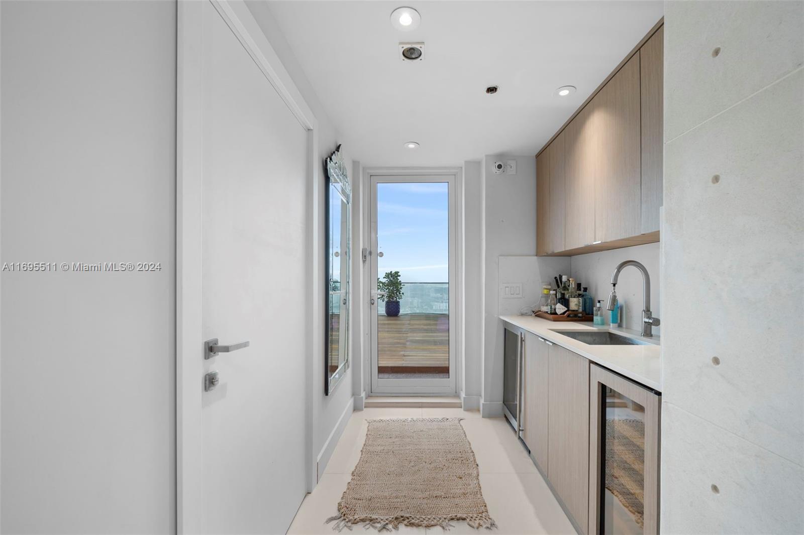 TEN MUSEUM PK RESIDENTIAL - Residential Lease