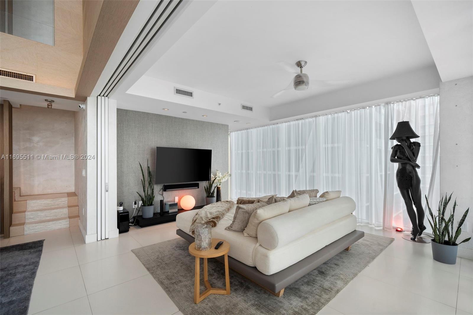 TEN MUSEUM PK RESIDENTIAL - Residential Lease