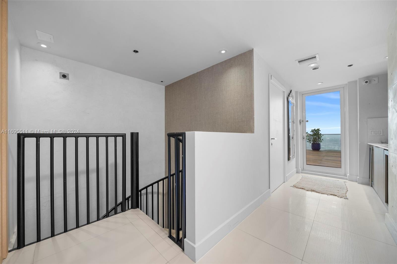 TEN MUSEUM PK RESIDENTIAL - Residential Lease