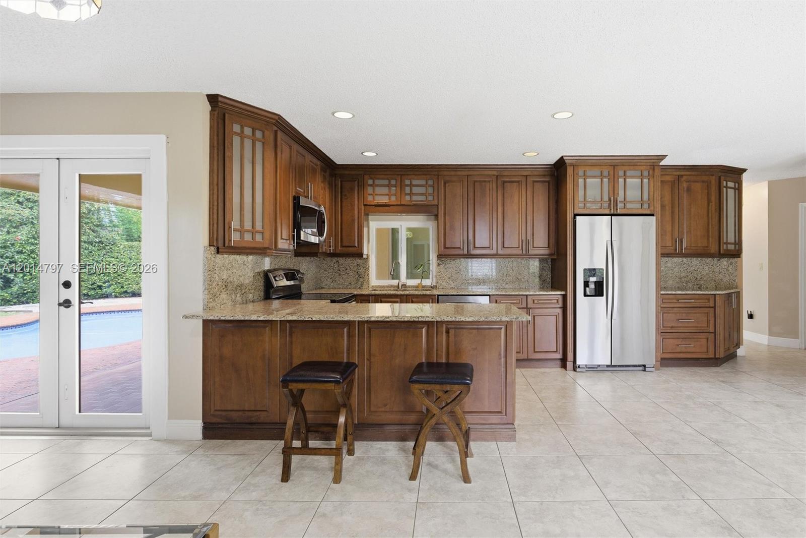 THE MANSIONS 1ST ADDN - Residential