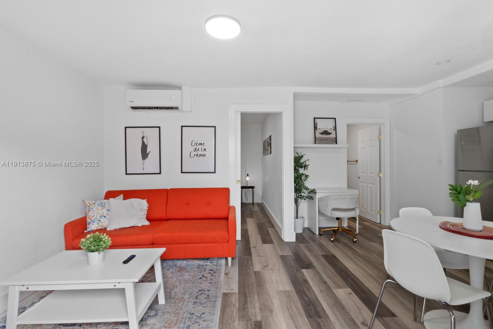 MAINARD MANOR - Residential