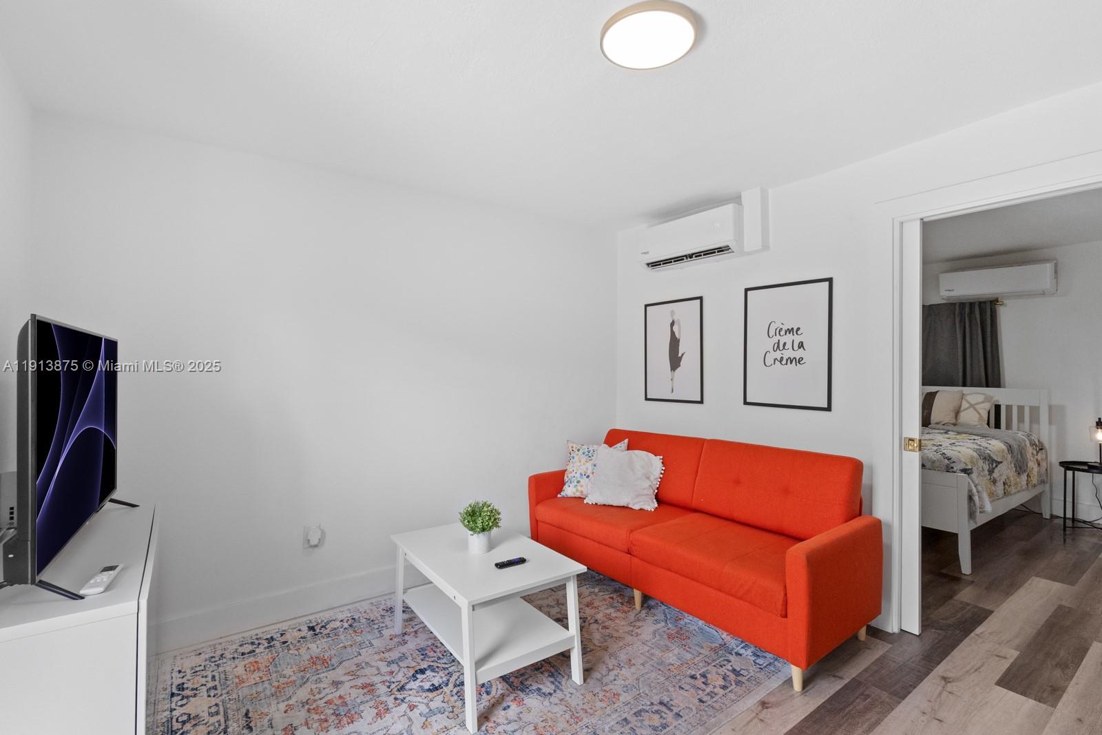 MAINARD MANOR - Residential