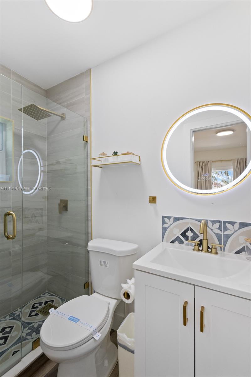 MAINARD MANOR - Residential